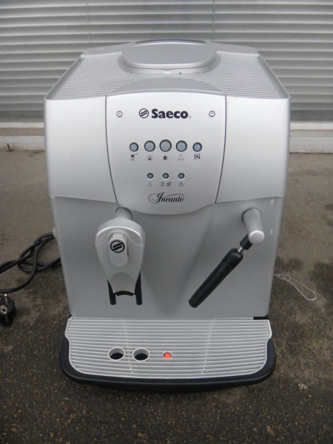 Продам кавовий апарат Saeco Incanto Classic