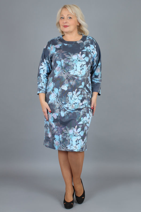 Продам блакитне плаття з квітковим принтом великого розміру