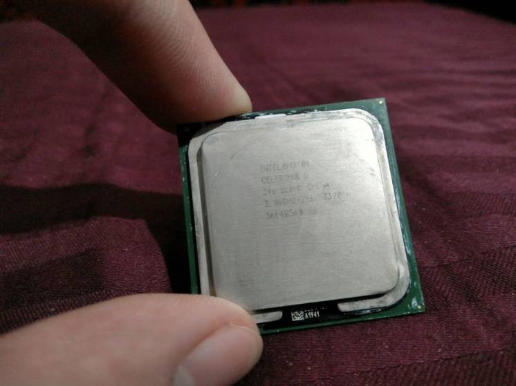Процесори Intel Celeron PLGA775 PPGA478 на 775 і 478 сокети