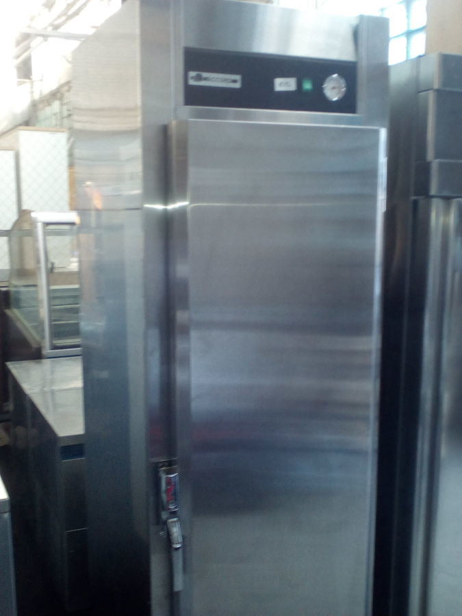 Холодильный  шкаф б/у KYL Accord  статическое охлаждение