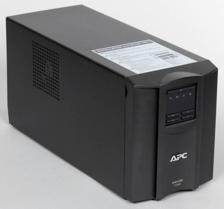 Бесперебойник (UPS,ИБП)  APC Smart-UPS LCD (SMT1500I)  (1500 VA)