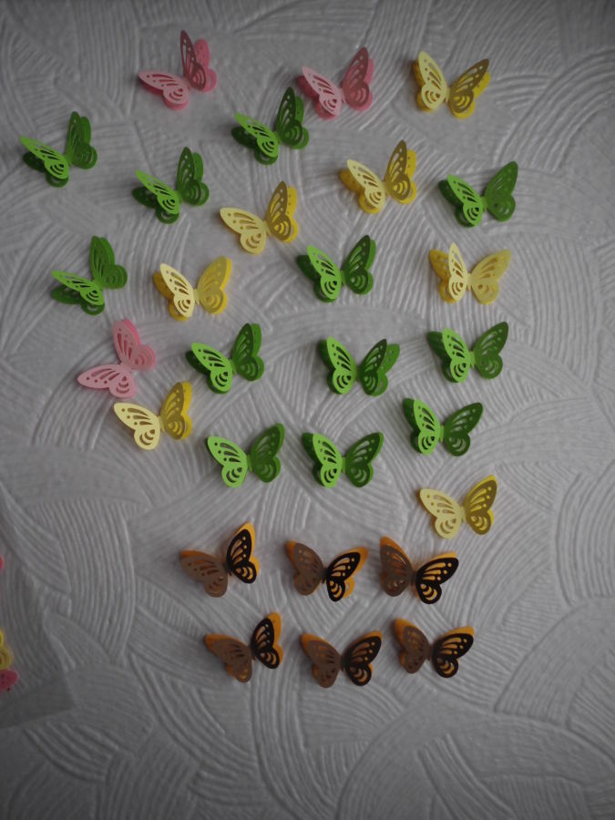 Интерьерные 3 - D Бабочки, размер 3,7 х 4,7 см из цветной бумаги