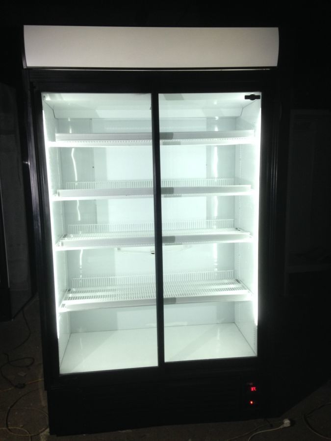 Холодильный шкаф бу большой обьем