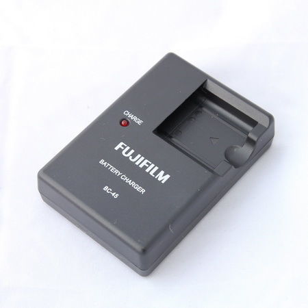 Зарядное устройство для фотоаппарата Fujifilm BC-45