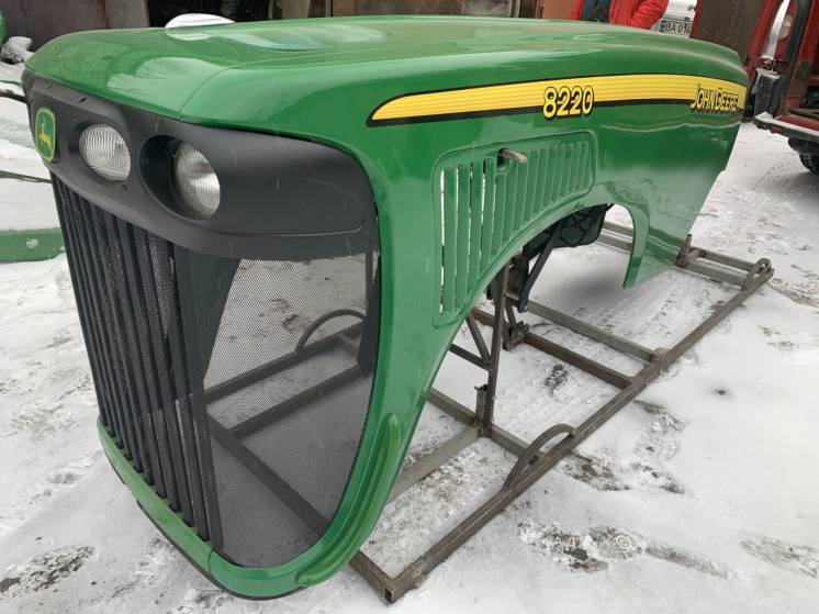 Купить капот на трактор Джон Дир (John Deere) 8120/8220/8320/8420/8520