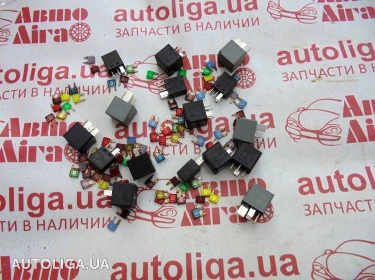 Реле ford fusion 02-12 2S7T14B192AA