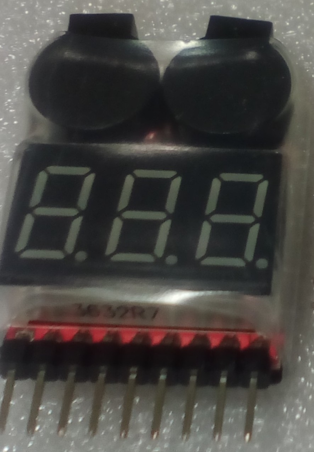 Сигнализатор, тестер-индикатор напряжения LiPo, li-ion аккумуляторов