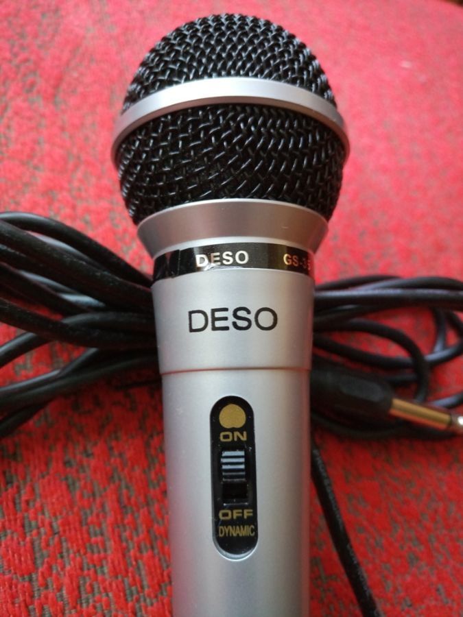 Микрофоны: DESO GS-35; за 2 шт! (новый)