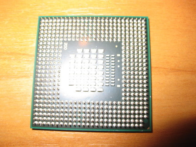 Процессор T7200 ноут Socket M Core 2 Duo Mobile 2.00GHz/4MB/667M SL9SF