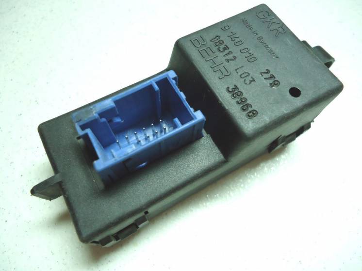 Реле / резистор кондиционера Peugeot 206 98- 9140010279