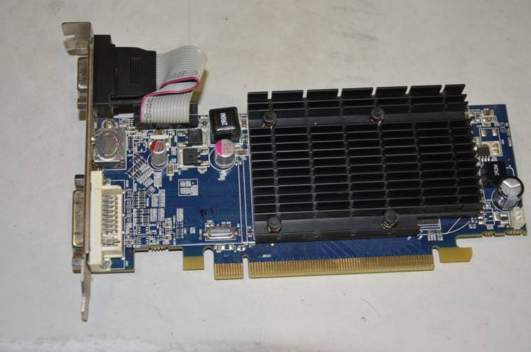 Radeon HD4350 512 MB MSI PCI-Ex Идеальная