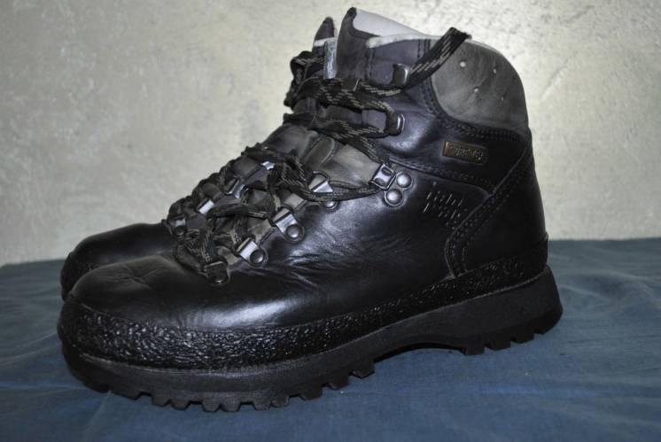 Ботинки Han Wag с мембраной Gore-TEX для треккинга (размер 39)