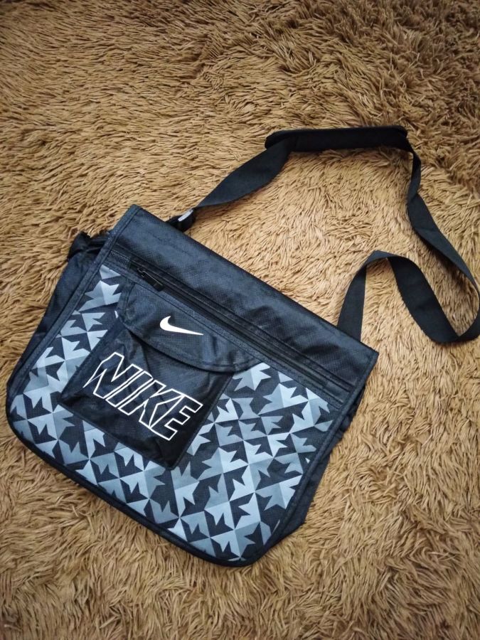 Мессенджер сумка через плечо Nike Найк оригинал идеал