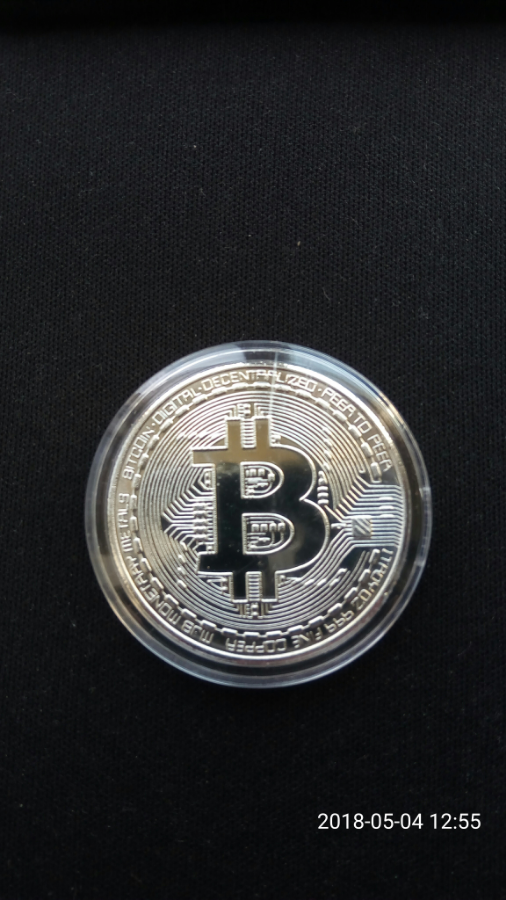 Сувенирная монета биткоин Bitcoin Btc.
