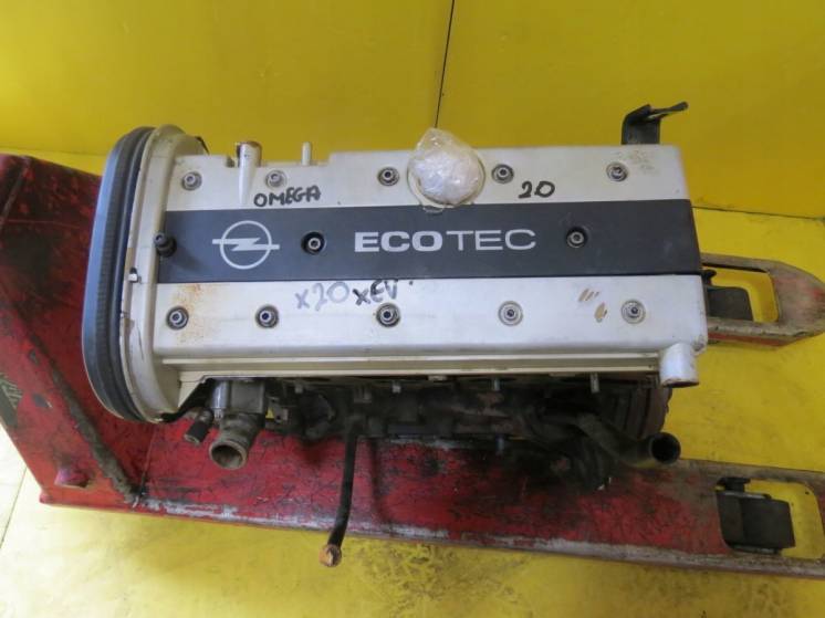 Мотор Двигатель Opel Omega B Vectra B 2.0 16v x20xev