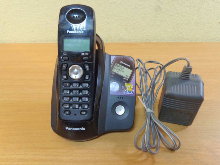 Радиотелефон Panasonic KX-TCD205UA Б/У