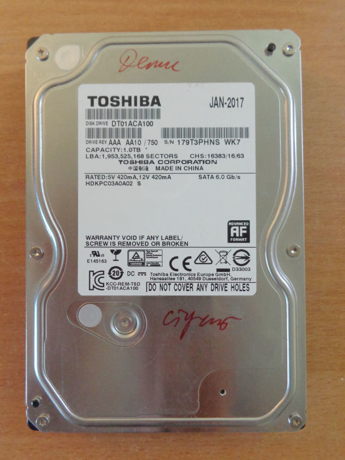 Жесткий диск HDD 3,5 Toshiba 1 Tb SATA 3 стучит