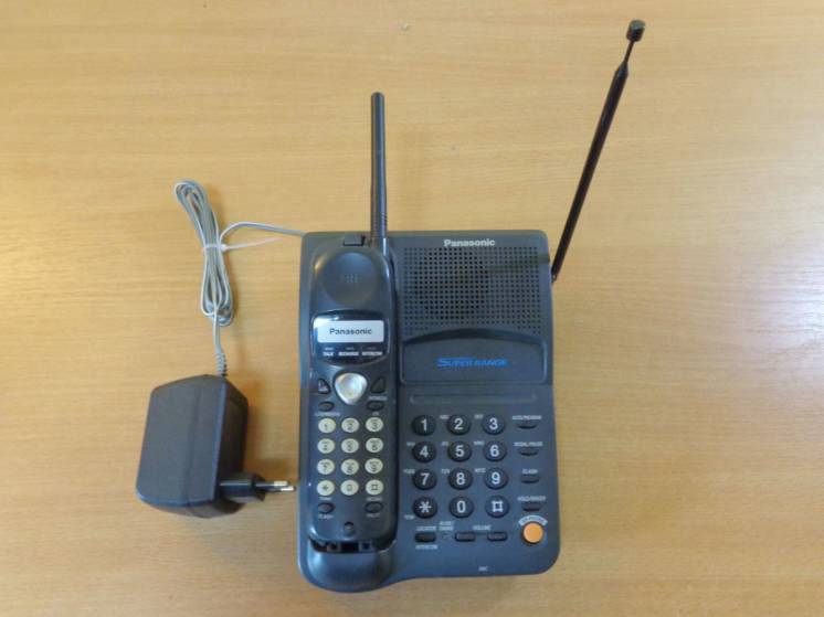 Радиотелефон Panasonic KX-TC1125RUB Б/У