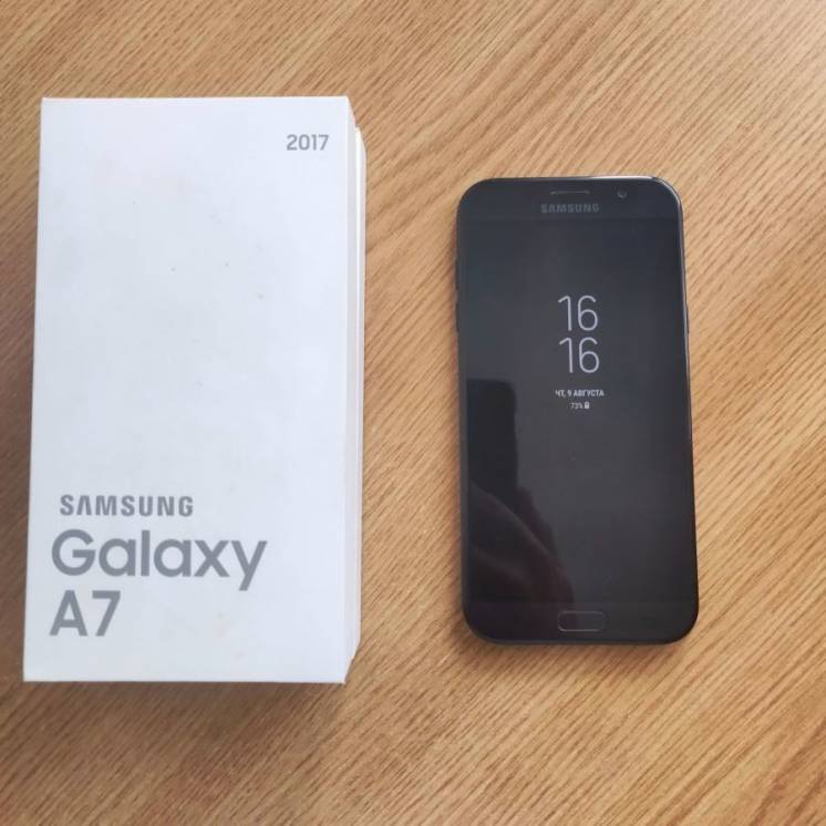 Продам Samsung Galaxy A7 2017 Duos SM-A720 32Gb Black (SM-A720FZKDSEK)