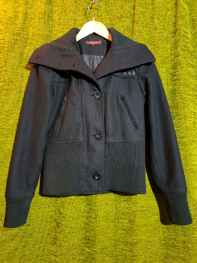 Куртка-пальто Review (size 34)