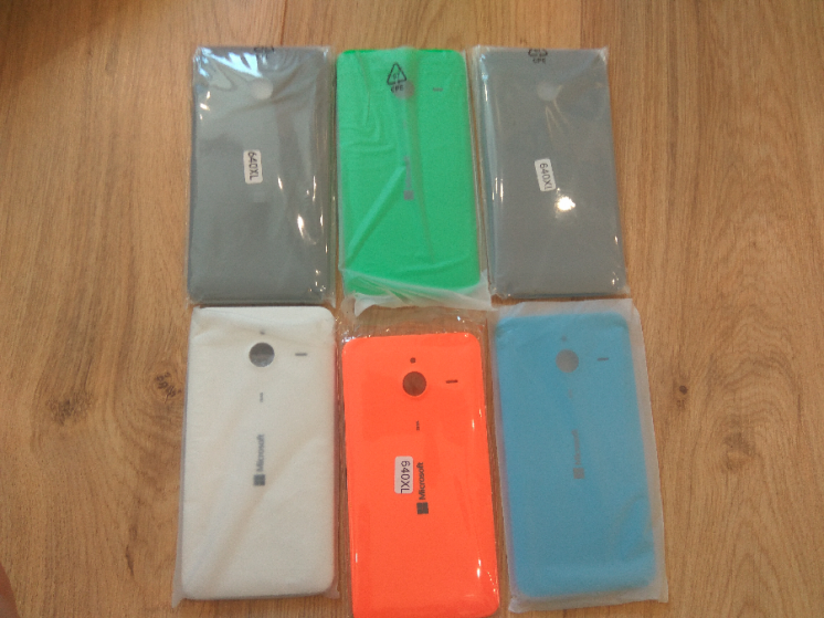 Задняя крышка Nokia Microsoft lumia 640 XL

Цвета в ассортименте 