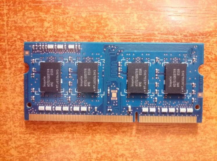 Модуль памяти Sodimm DDR3 1Gb Hynix 1333Mhz