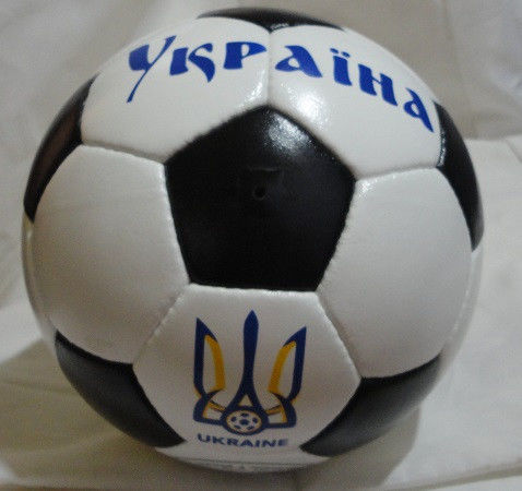 Кожаный футбольный мяч украина купить Киев