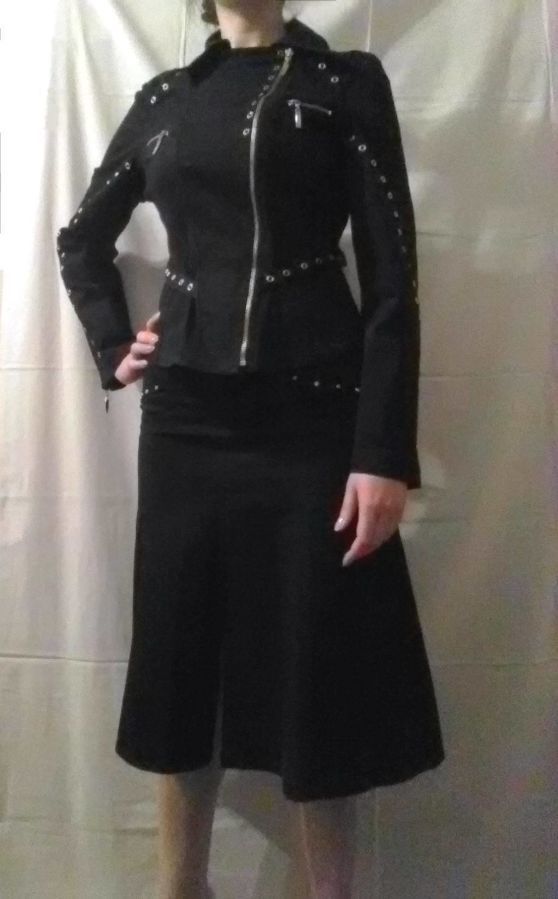 Женский коттоновый костюм (куртка + юбка)