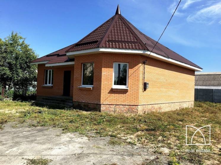 Продажа нового дома в Александровке, по ул. Спасская