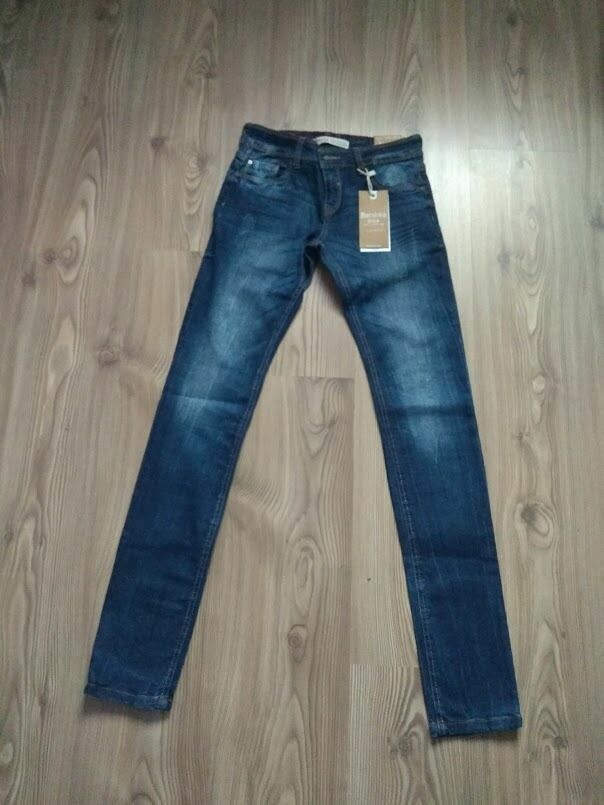 Нові (з етикеткою) джинси-скінні (Bershka) Іспанія, унісекс, р. 34(S)