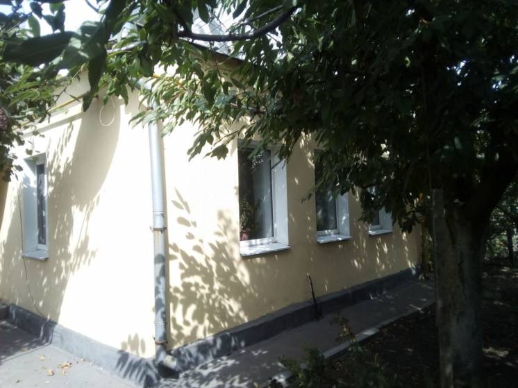 продам или обменяю дом г. Запорожье на жилье в Киеве