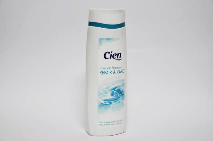 Шампунь для поврежденных волос Cien Provitamin Repair Care 300ml