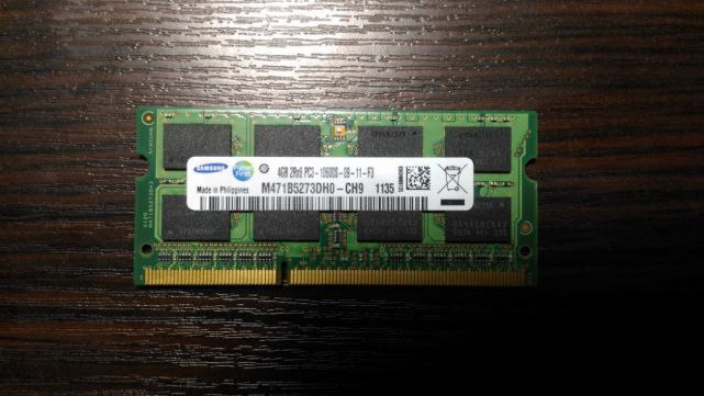 Оперативная память Samsung SO-DIMM DDR3 4GB 10600 MHz