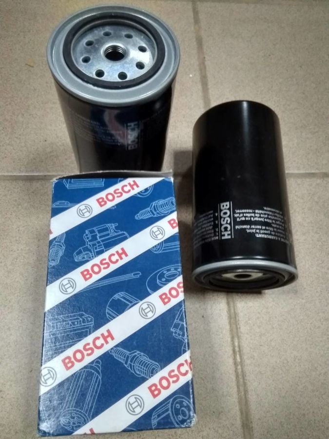 Фильтр топливный Bosch 1457429676