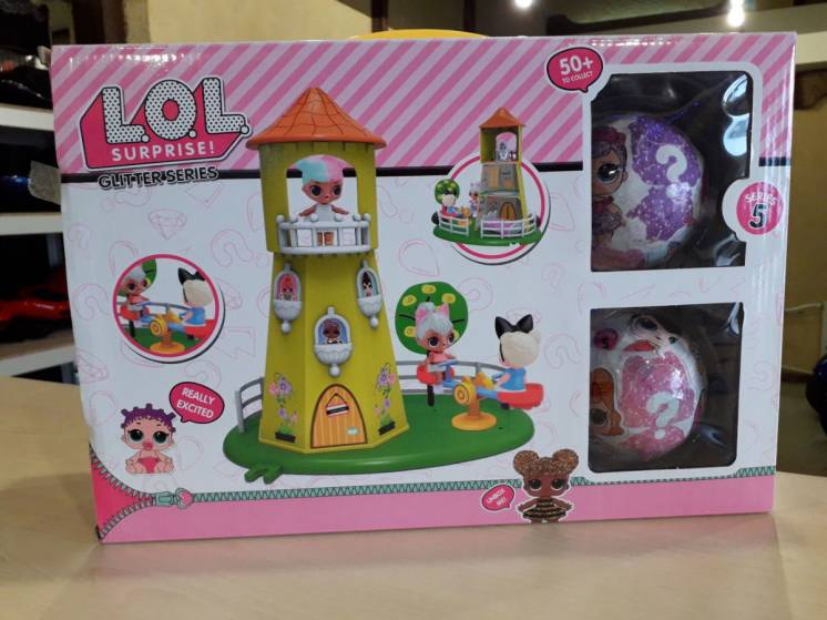 Кукольный домик-башня LOL +Два шарика ЛОЛ пятая Серия