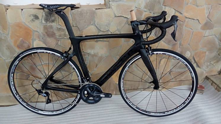 Новый карбоновый шоссейный велосипед Pinarello Prince