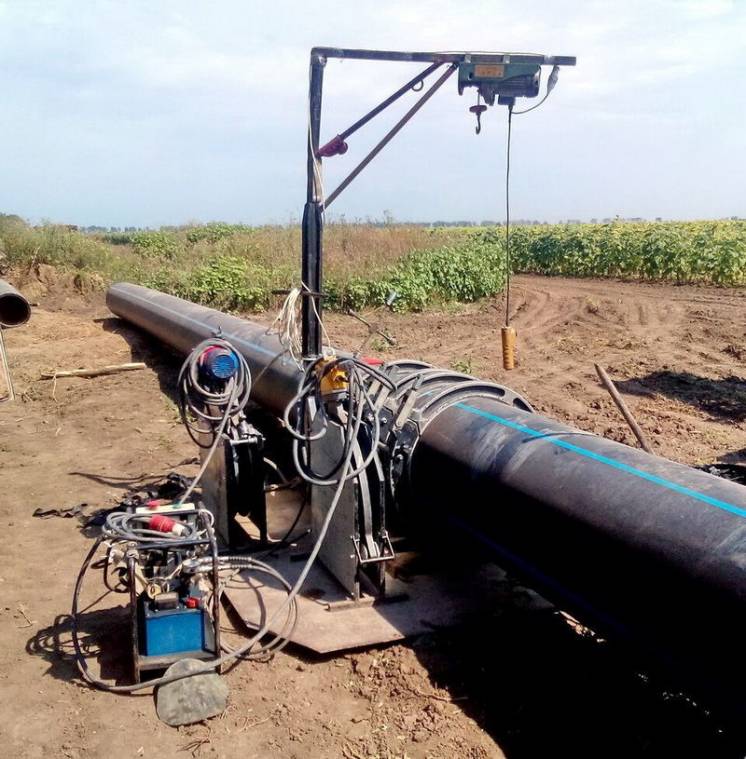 Монтаж сетей водоснабжения   для  обьектов сельхозназначения .
