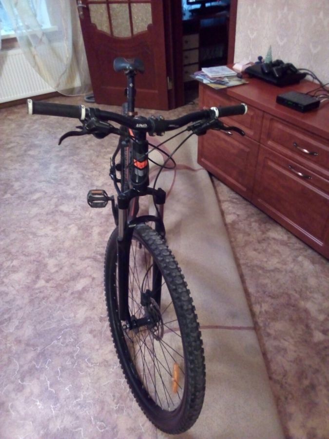 Продам горный велосипед spelli FX 7000