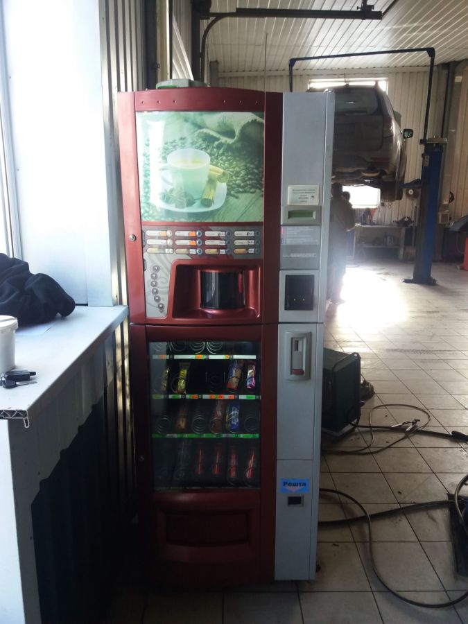 Кофейный автомат Саеко Saeco комбиснек .