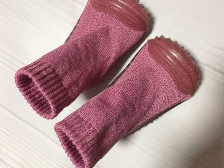 Продам антискользящие топики тапочки пинетки носочки