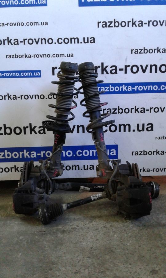 Ступица супорт тормозной диск стойка пружина Skoda Fabia II 2007-2012г