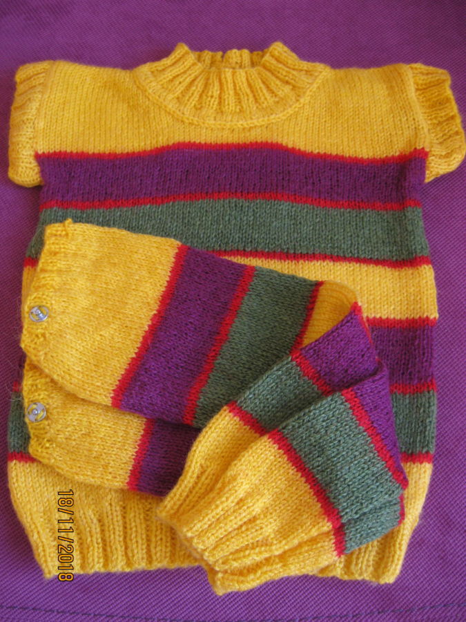 Детский свитер-жилет