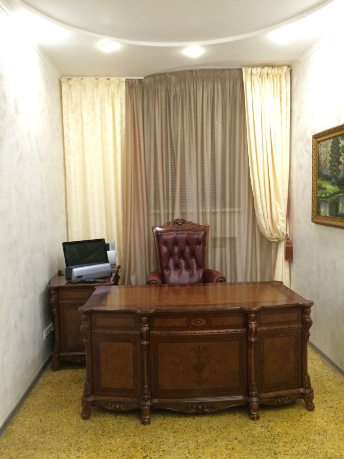 Продажа офиса центр Кропивницкого 4