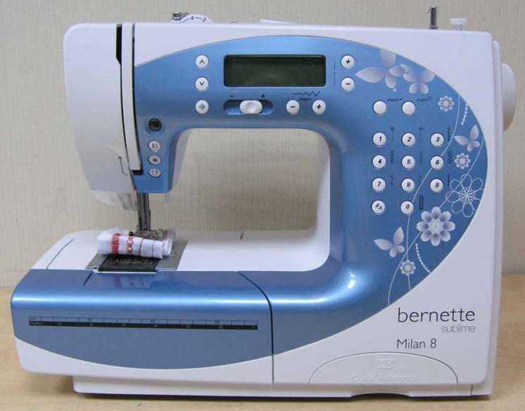 Продам новую швейную машинку  BERNETTE Milan 8