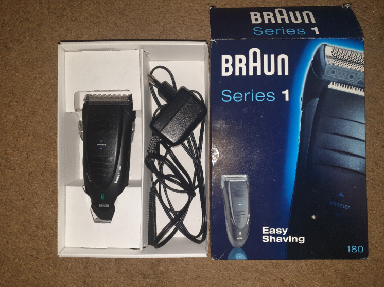 Електробритва Braun 130 Series 1