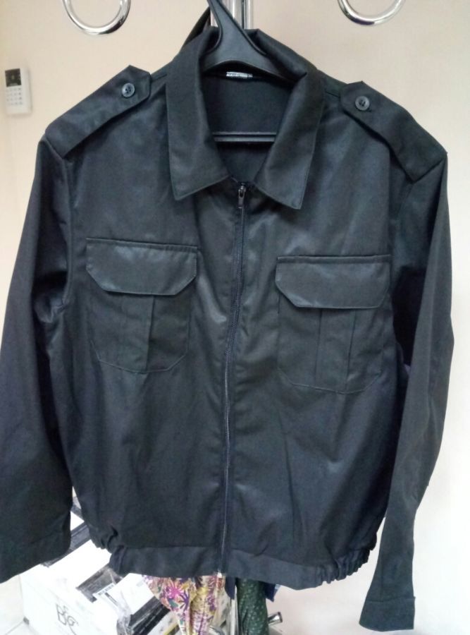 Костюм охранника  куртка с брюками,цвет черный