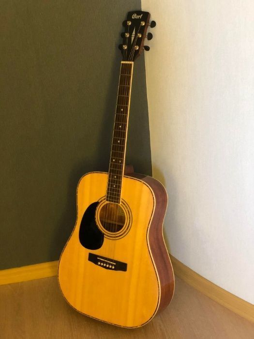 Продам акустическая гитара CORT AD880 LH NAT (в идеальном состоянии)
