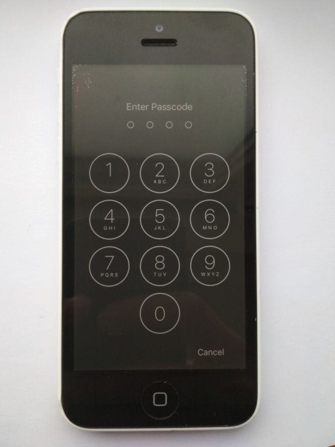 Apple Iphone айфон 5C 16 Gb White оригінал з США (донор iCloud lock)