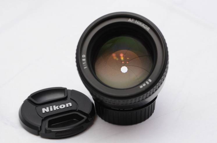 Объектив об'єктив Nikon AF Nikkor 85mm f/1.8D made in japan