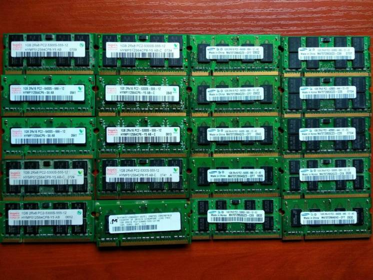 оперативна память DDR2 1GB 1 Гб ноутбук
